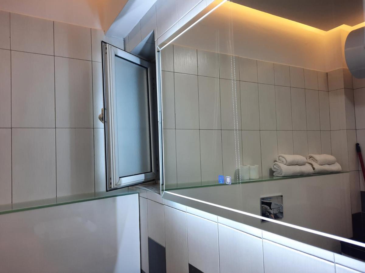 Saranda Promenade Apts מראה חיצוני תמונה