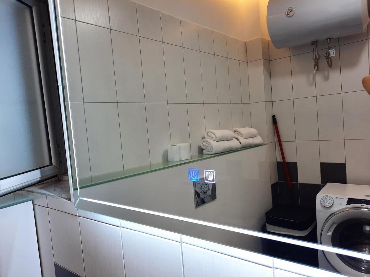 Saranda Promenade Apts מראה חיצוני תמונה
